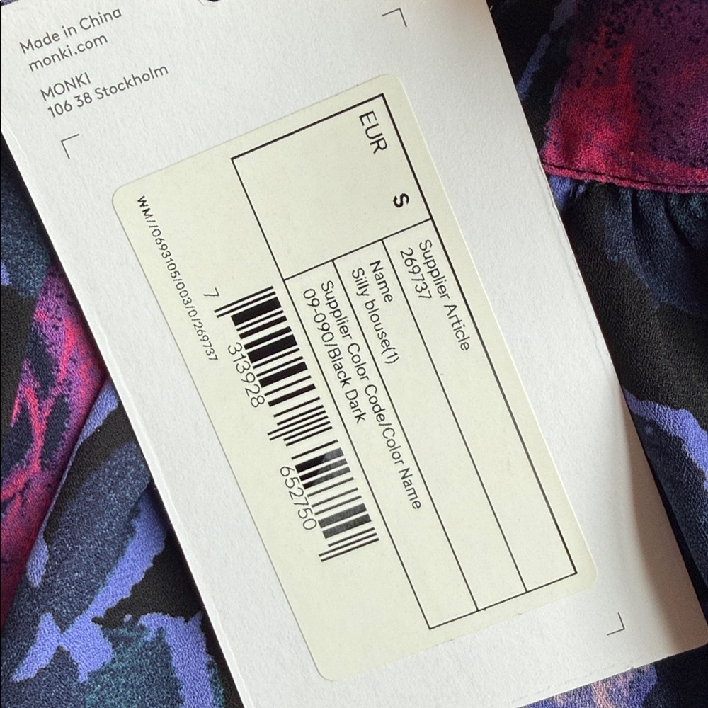 NWT Monki Womens Colorful Floral Rose Print Puff Sleeve Silly Blouse Size Small - Picture 16 of 16